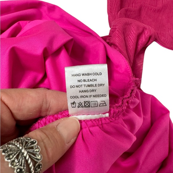 Superdown | NWOT Miyah Cut Out Dress in Pink Metallic Small - Picture 6 of 9